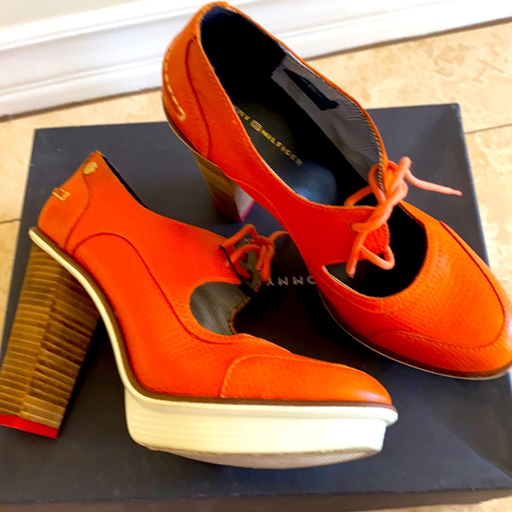 Amazing Stylish Preppy but sexy sporty heels